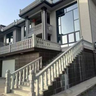 济宁 芝麻白别墅阳台栏杆，楼梯栏杆
