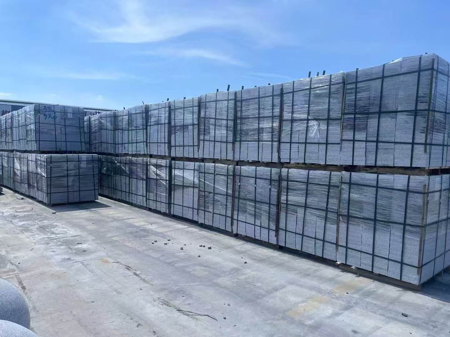 济宁 芝麻白火烧成品300*600地铺料，大量现货，物美价廉