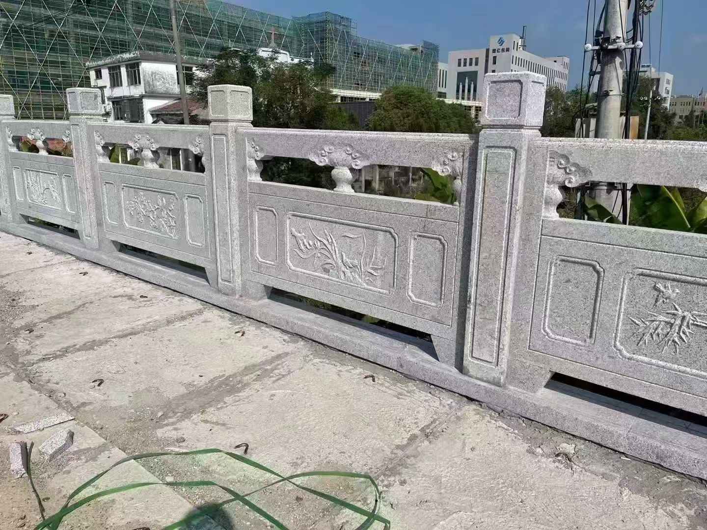济宁 芝麻白栏杆