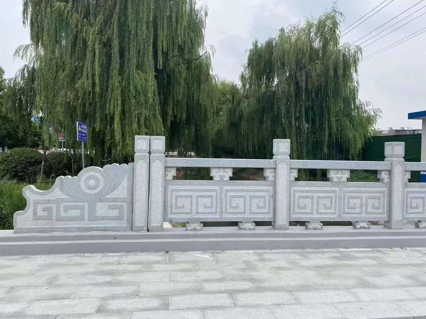 济宁 芝麻灰桥栏杆、河道栏杆安装效果